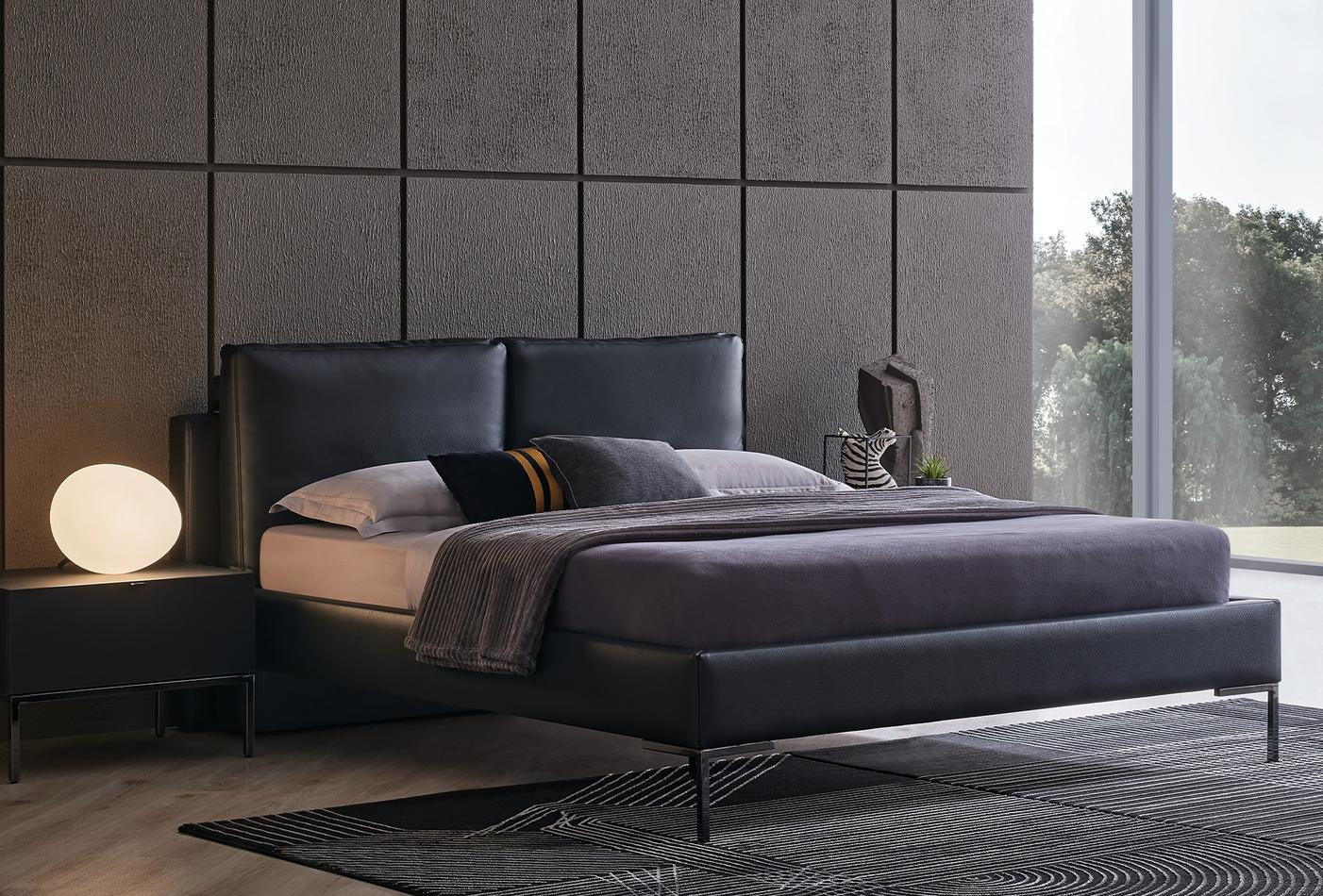 Modern Siyah Deri Döşemeli Karyola